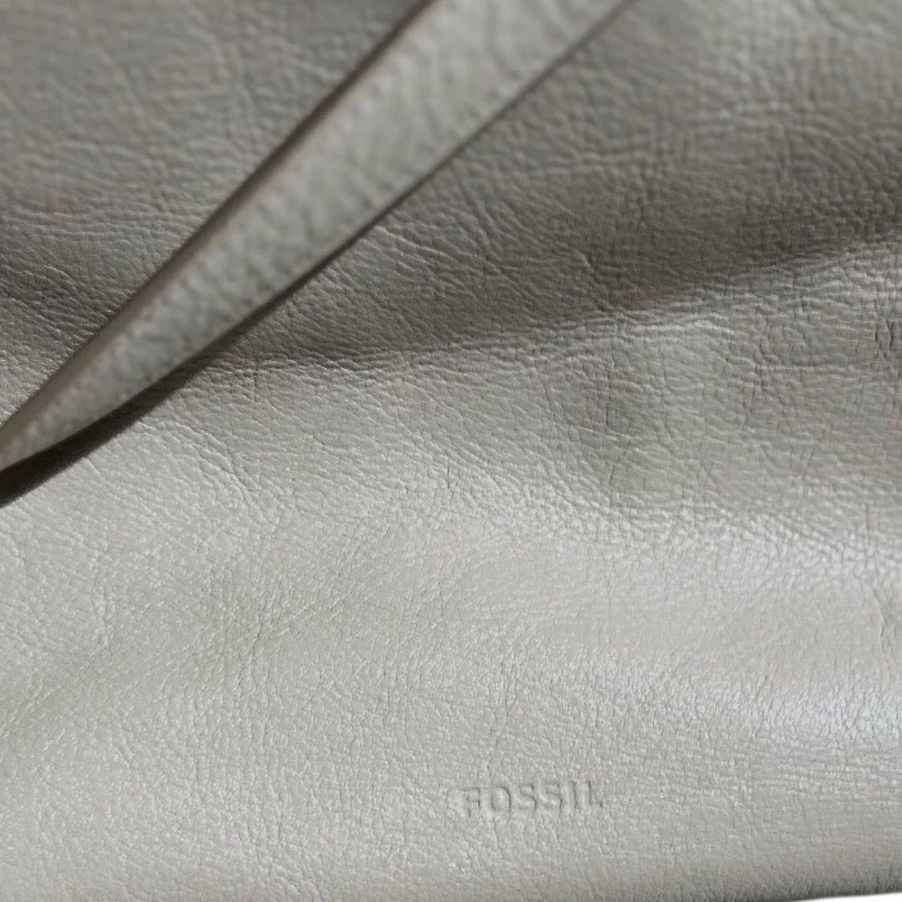 Fossil Leather Tote Bag Beige Shoulder Purse Large Zip Top